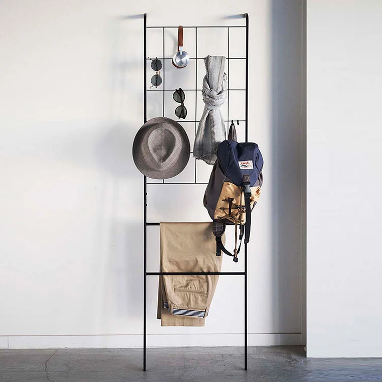 Toalheiro com suporte de metal para banheiro